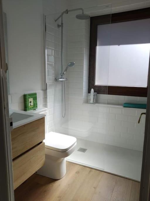 Apartamento Centrico Con Vistas! 坎普罗东 外观 照片